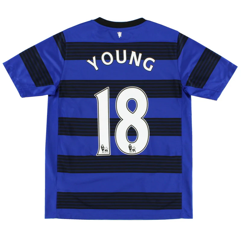 2011-13 Manchester United Nike Away Shirt Young #18 XL